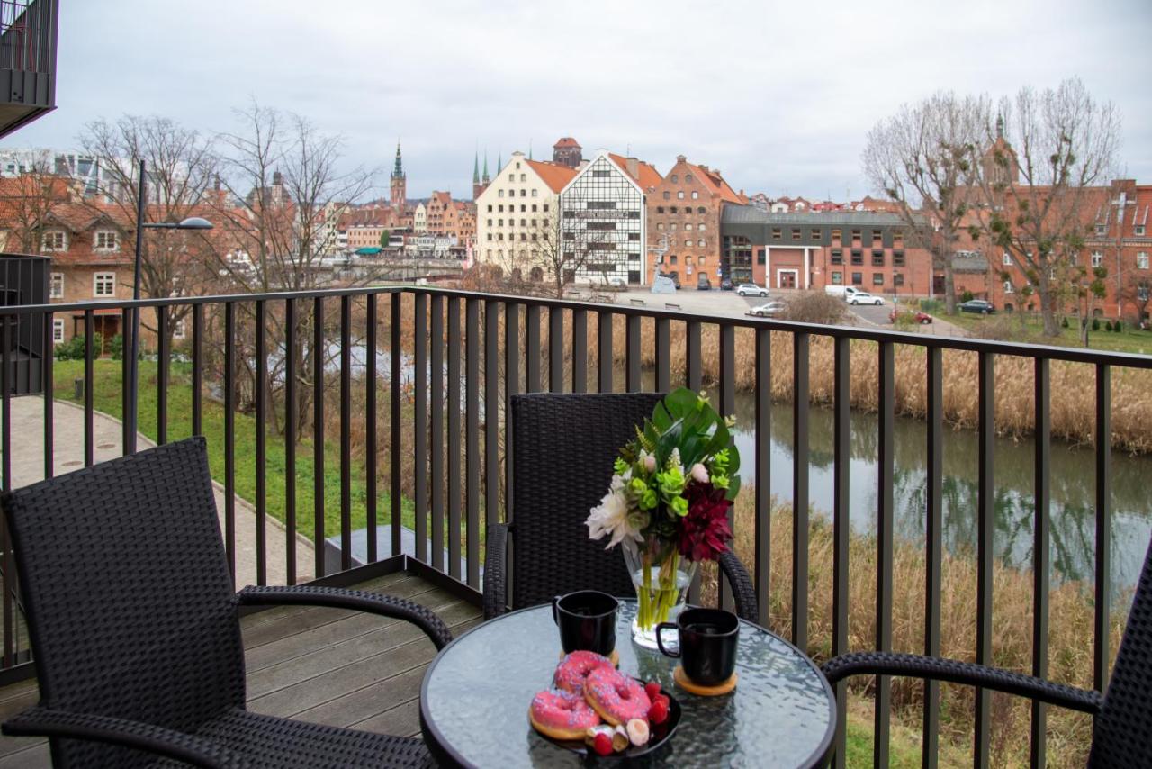 Maya'S Flats & Resorts - River View Gdansk Exterior photo