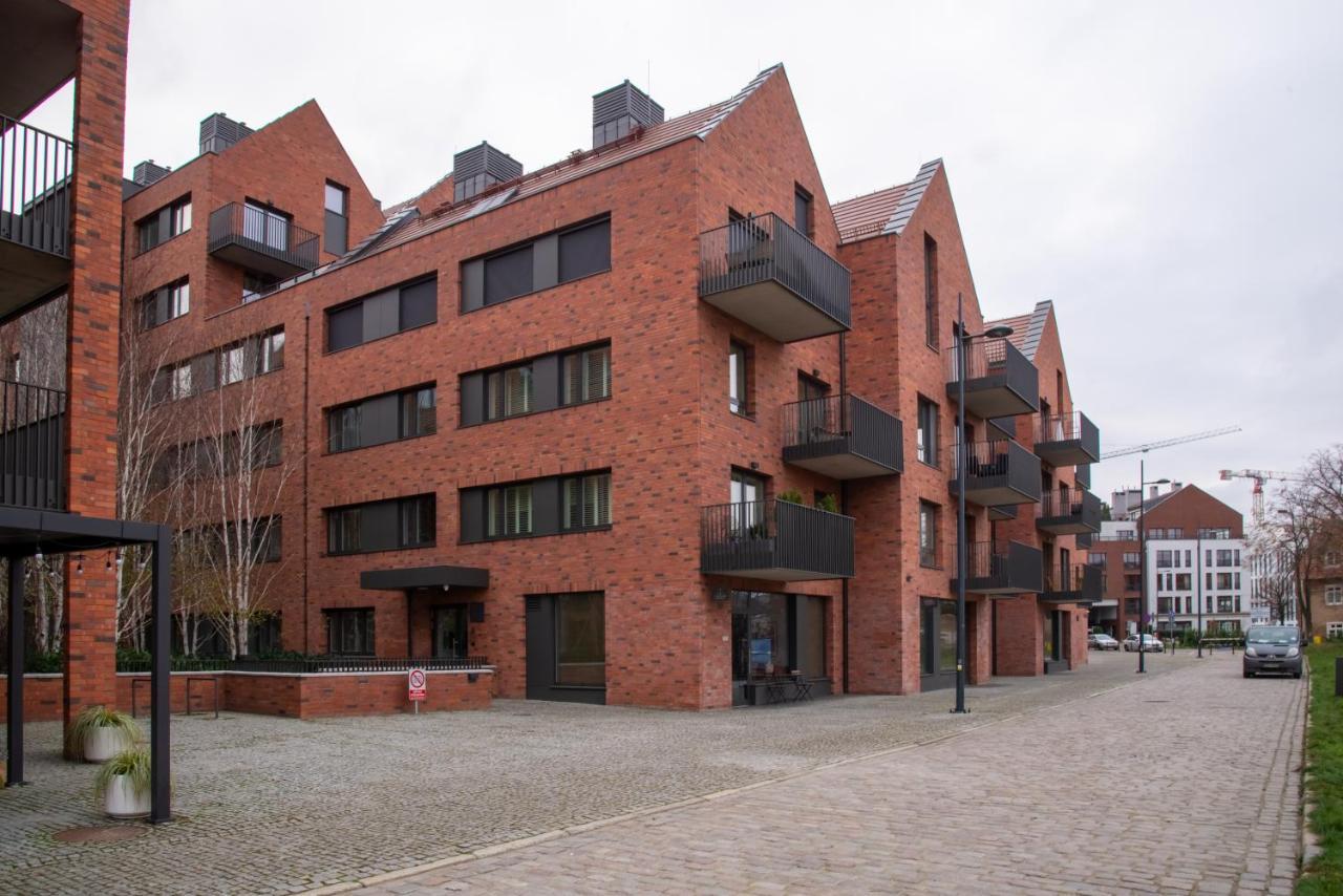 Maya'S Flats & Resorts - River View Gdansk Exterior photo